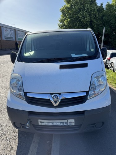 For breaking vauxhall vivaro - for,