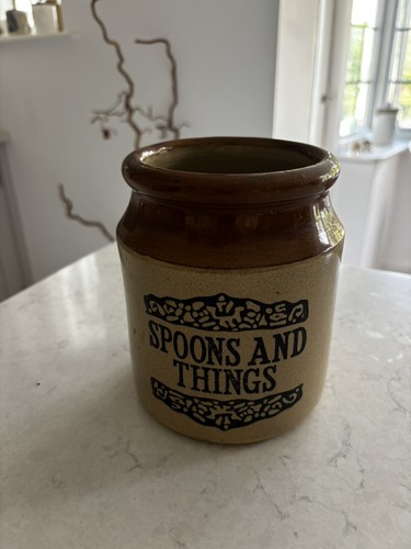 Vintage moira farmhouse - moira,