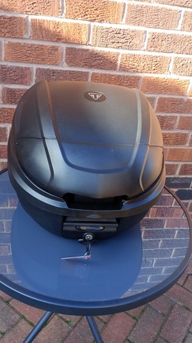 Triumph top box mounting kit - box,,