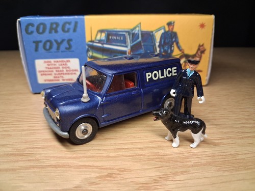 Corgi 448 austin mini - #448,