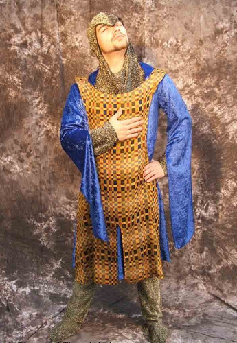 Medieval knight costume - medieval,