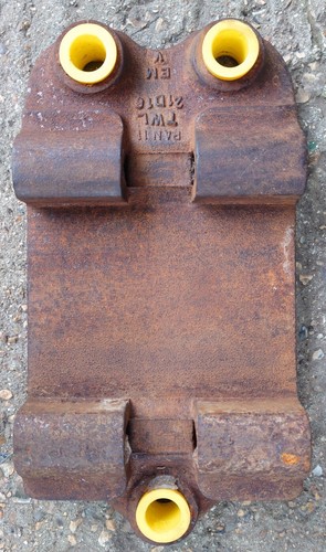 Reclaimed railway pan base - pan,
