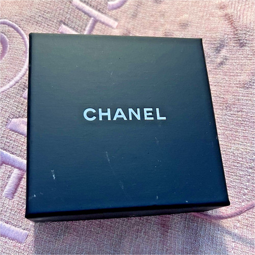 Chanel black square - square, paper