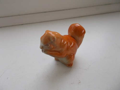 Branksome pottery squirrel - branksome,