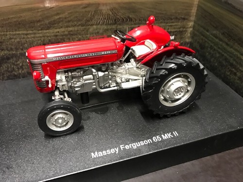 Universal hobbies massey - universal,