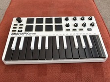 Akai professional mpk mini mk3 - akai,