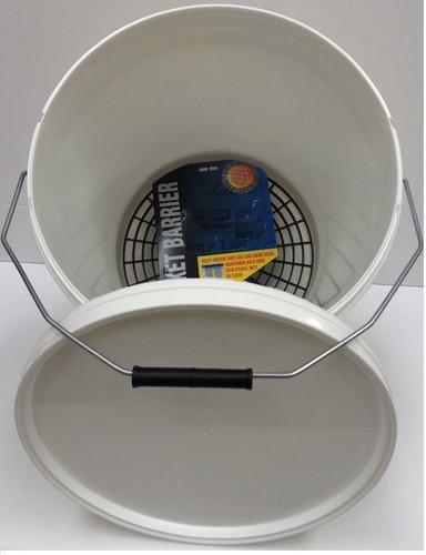 Litre bucket with - 20.5,