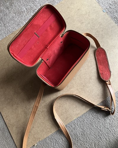 Vintage 1970s tan - vintage,