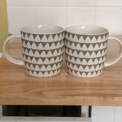 Pair geometric theme - pair,