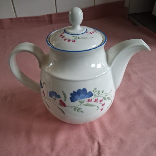 Vintage royal doulton - royal,