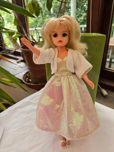 1985 vintage sindy cut - sindy, –