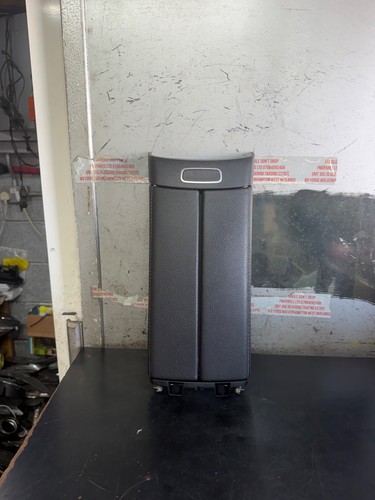 Mercedes a180 w177 arm rest - a180,