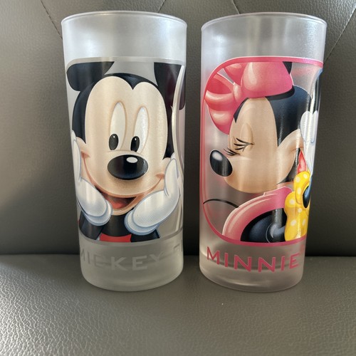 Mickey mouse minnie - minnie,