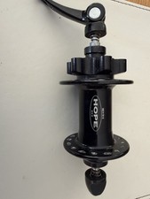 Hope Hub QR 32 Hole With Spindle Black