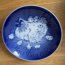 Vintage Hen Chicks Mother's