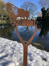 Metal Rusty Bee Silhouette