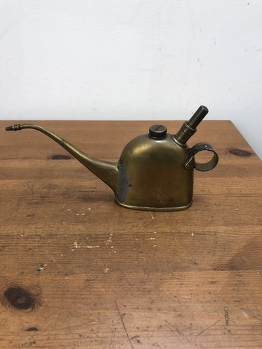 Lucas brass oil can - brass,