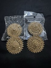 4 X Gold Champagne Brooches