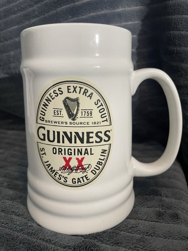 Collectible white ceramic - collectible,