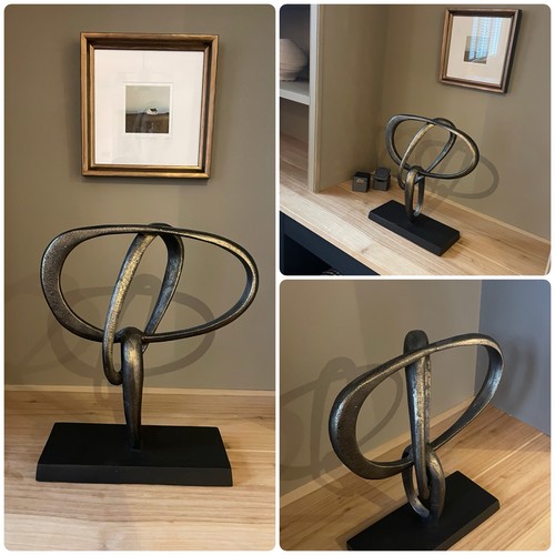 Oka heavy metal sculpture - heavy, on