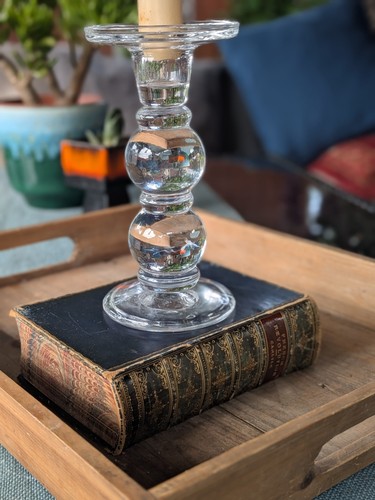 Clear chunky glass 18cm tall