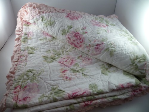 Simply shabby chic twin quilt - shabby,