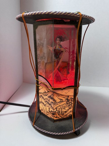 Rare vintage lighted - vintage, geisha