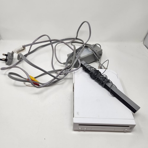 Nintendo wii white console - nintendo,