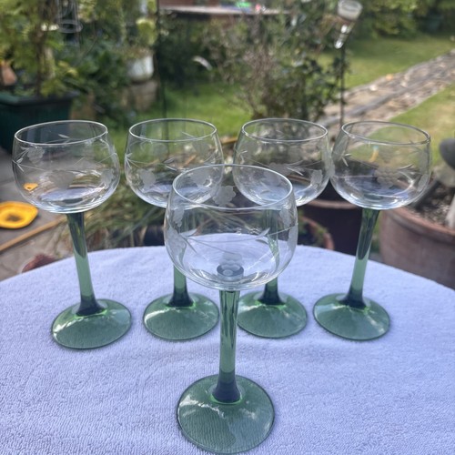 Vintage green stem - 5,