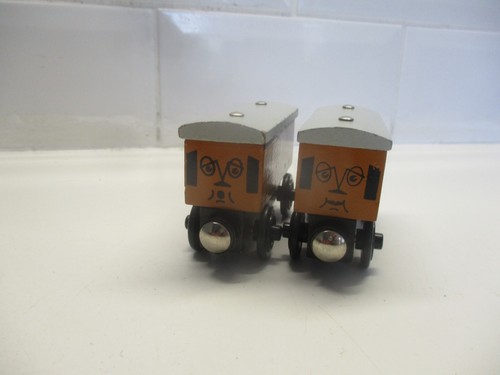 Wooden thomas the - wooden, tank