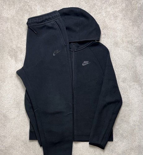 Nike tech fleece - nike, tracksuit
