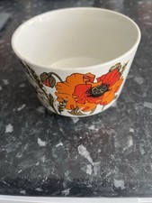 J G Meakin 'Poppy' Sugar/Dip/Nut Bowl Studio Pottery Vintage 1970s England