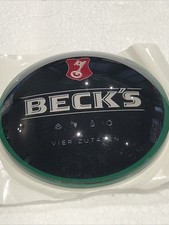 Becks Vier Zutaten Pump Badge