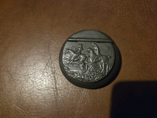 Antique mulberry pewter snuff - mulberry,