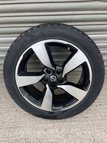 Nissan qashqai mk2 j11 - j11, 1