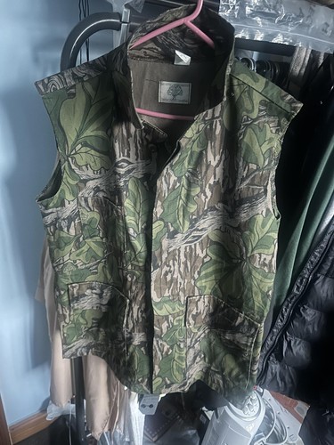 Mossy oak camouflage - mossy,