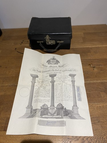 Vintage 1962 masonic regalia - 1962,