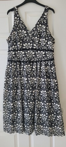 Marks spencer black - &, &
