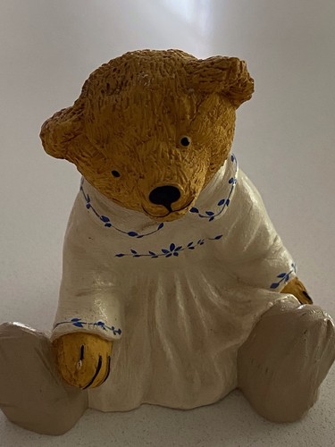 And hill antique bear - r, r