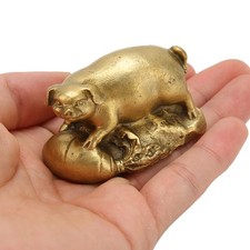 _Pig Statue Wealth Convergence