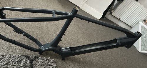 Pinnacle momentum frame - pinnacle,