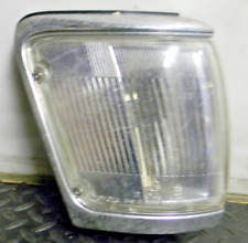 GENUINE 1991 TOYOTA HILUX SURF DRIVER SIDE RIGHT TURN INDICATOR LIGHT 35-52 90