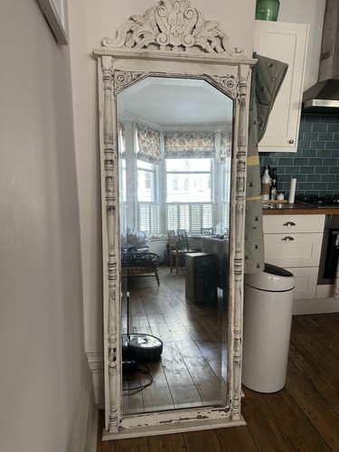 Vintage white wood - wood, full-length