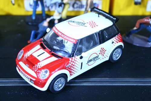 Scalextric bmw mini john - scalextric,