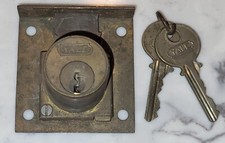 Vintage Yale Lock & 2 Keys