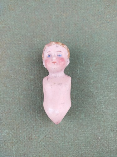 Antique dollhouse doll - ,, 2.8"