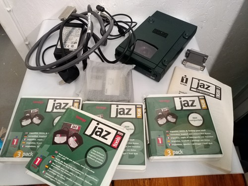 Iomega jaz drive with disks - jaz,