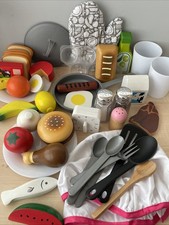 Melissa & Doug Wooden Role Play Kitchen Baking Cooking Food Toy Playset