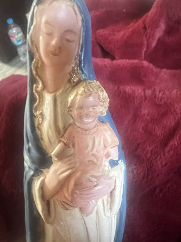 Vintage hand painted madonna - hand,