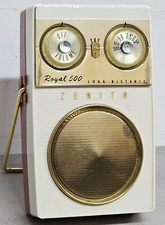 Zenith Royal 500E AM Radio